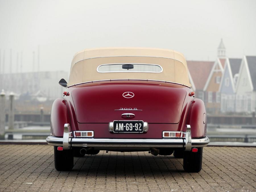  Mercedes-Benz 300 S Cabriolet A 1951 года  (фото 10 из 32)